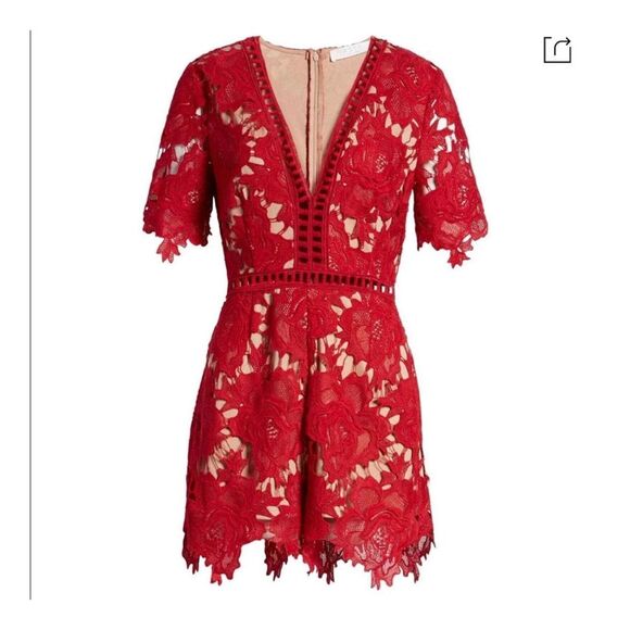 ASTR THE LABEL Romper Women's Medium Red Lace Short Sleeve Lined Plunge V-Neck - Picture 1 of 16